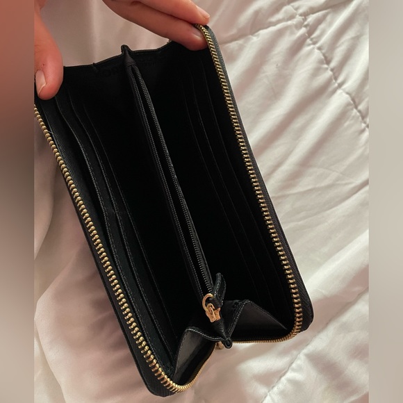 Michael Kors Wallet - Picture 3 of 3